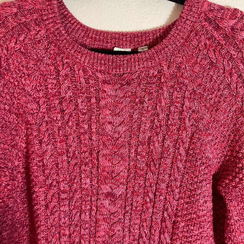 GAP Sweater - Picture 7 of 8